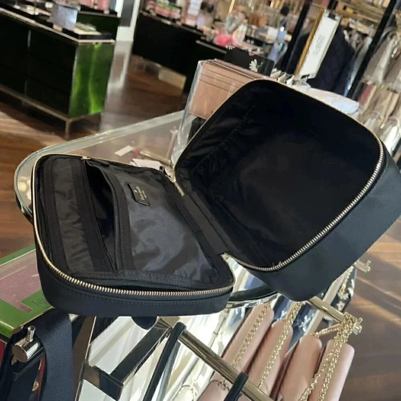 Kate Spade Chelsea Travel Cosmetic Case KC635-BLK - Picture 9 of 9